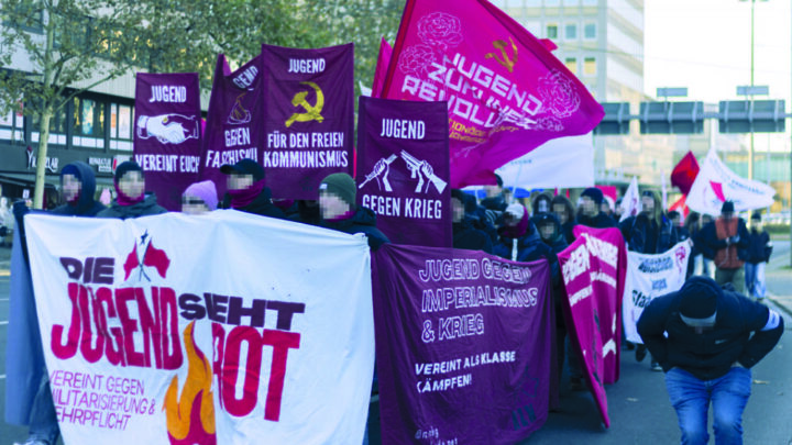 Unsere Antwort auf ihre Wehrpflicht: Organisierte Jugend, kollektiver Widerstand